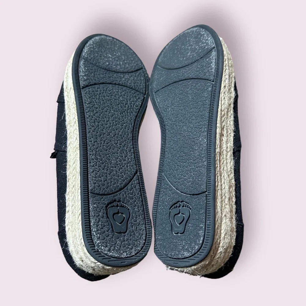 Bobs By Skechers Black Espadrille Women's Slip On Wedge Shoes Sz 8.5 Memory Foam